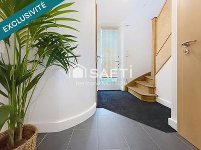 Maison - 96 m² - 5 pièces