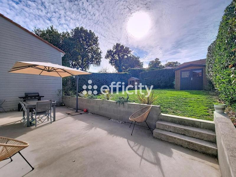 Pavillon - 90 m² - 4 pièces