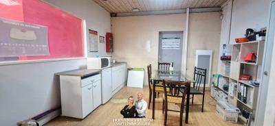Local commercial - 375 m² - 4 pièces