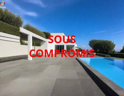 Villa - 643 m² - 9 pièces