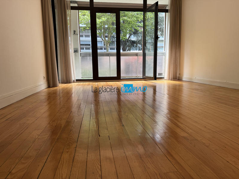 Appartement - 74 m² - 3 pièces