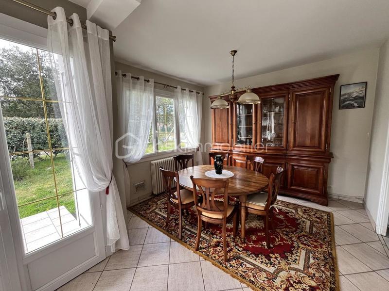 Maison traditionnelle - 150 m² - 5 pièces