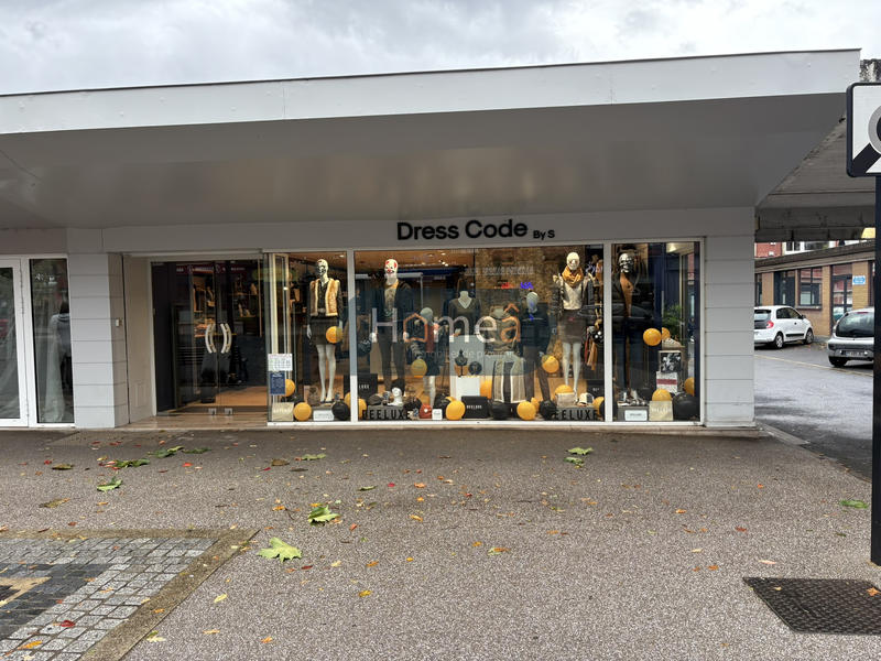 Fonds de commerce - Local commercial - 78 m²