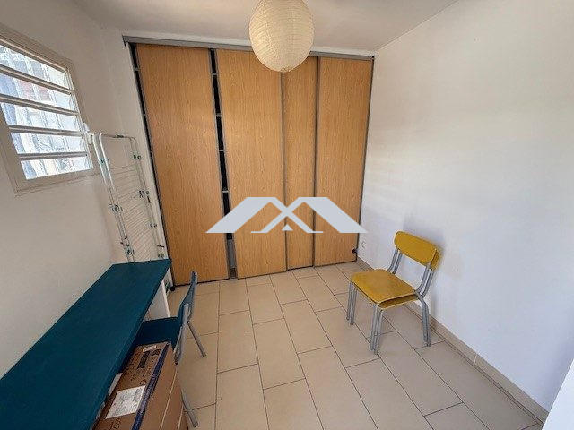 Maison traditionnelle - 70 m² - 3 pièces