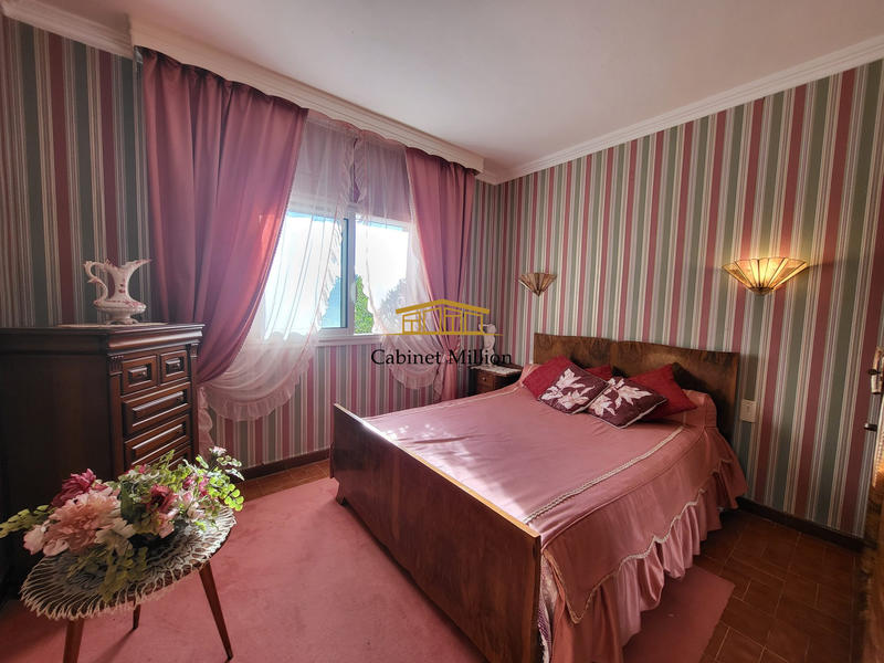 Maison - 188 m² - 6 pièces