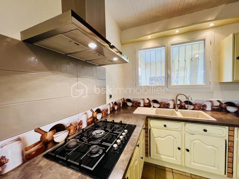 Villa - 200 m² - 8 pièces