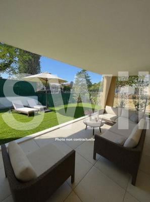 Immeuble - 71 m² - 3 pièces