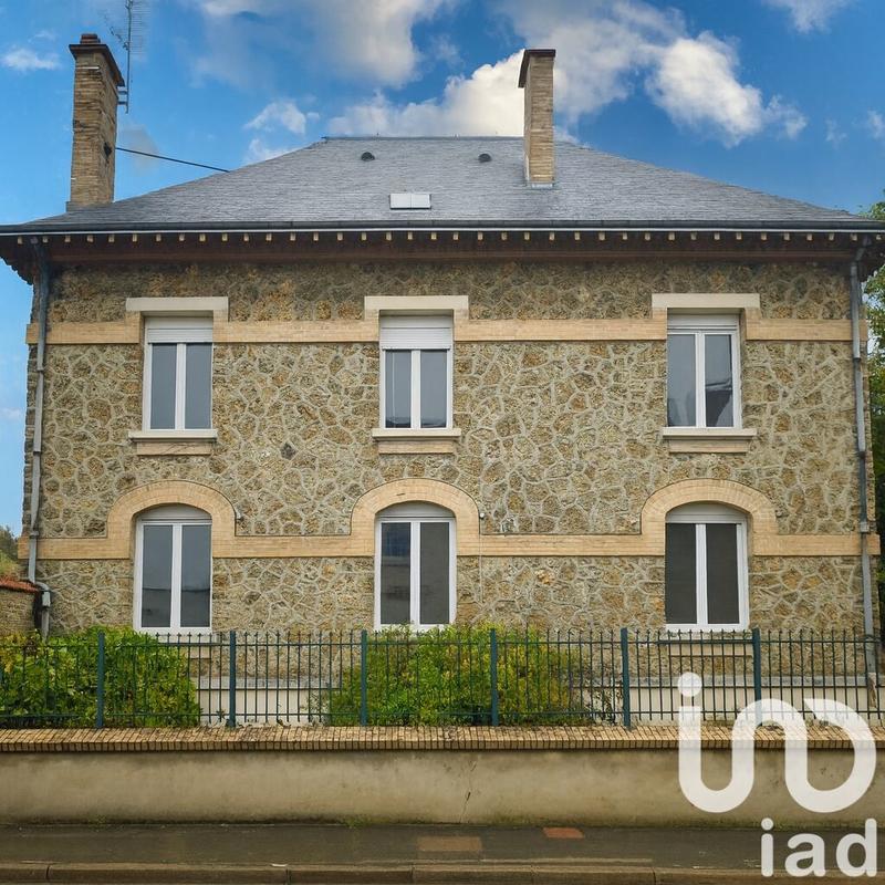 Maison de village - 262 m² - 10 pièces