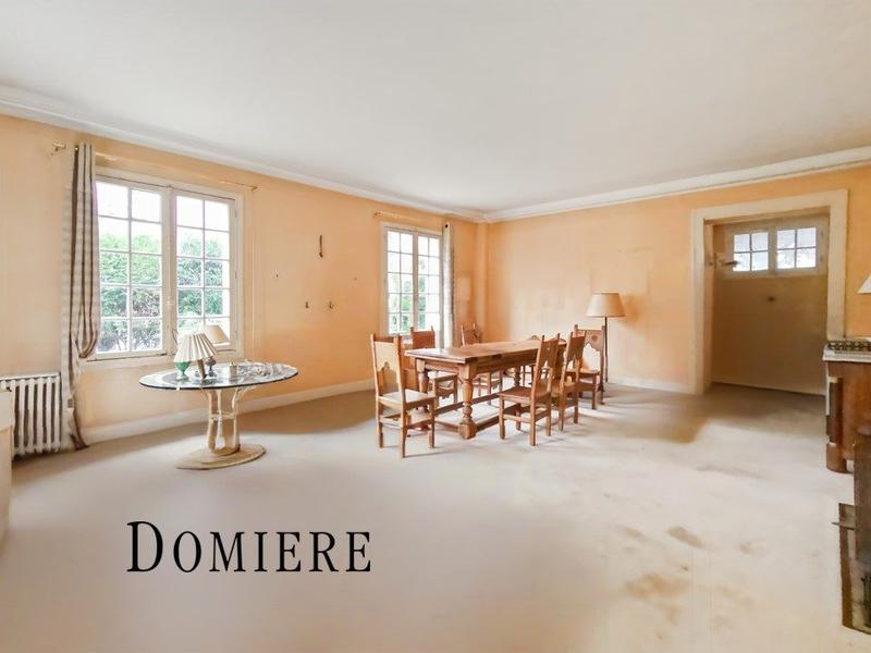 Duplex - 244 m² - 9 pièces