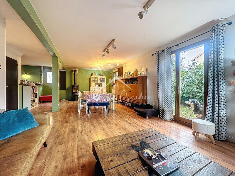 Maison - 150 m² - 7 pièces