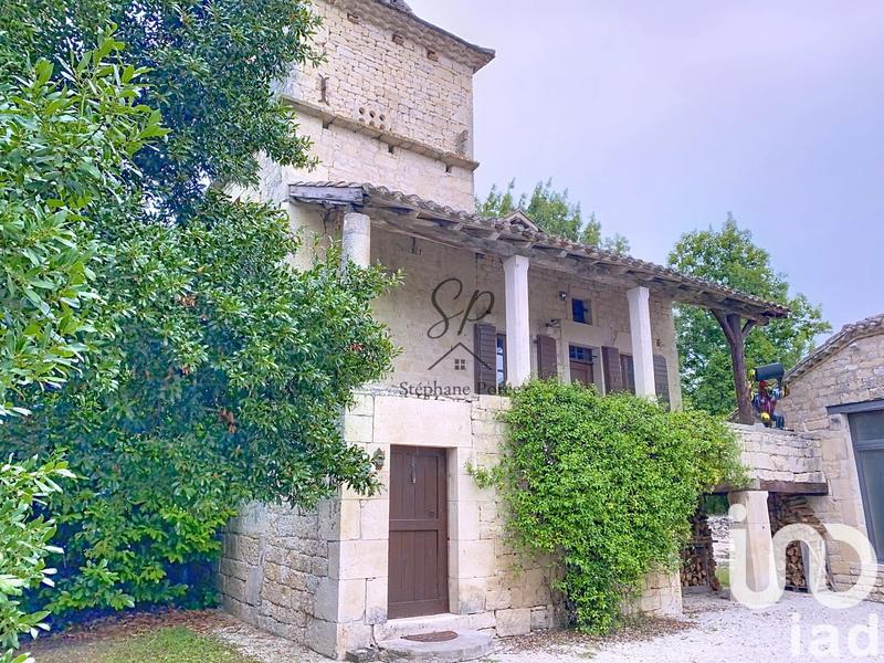 Maison - 480 m² - 10 pièces