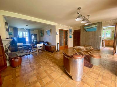 Maison - 147 m² - 5 pièces