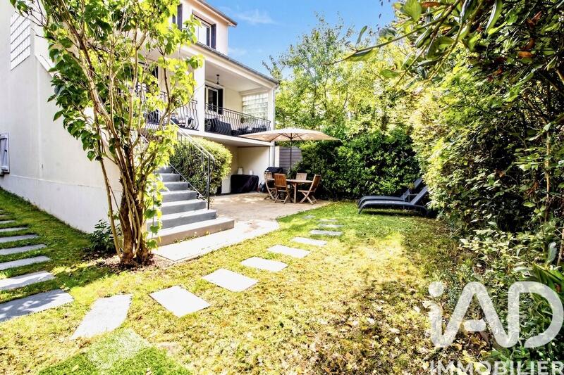 Maison - 183 m² - 7 pièces