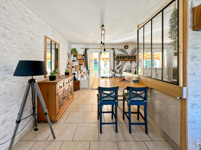 Maison - 105 m² - 4 pièces