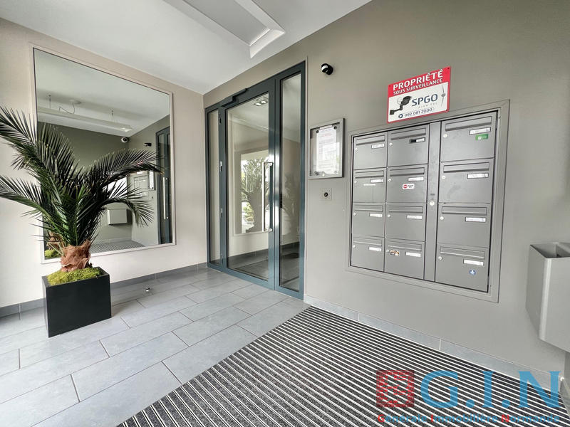 Appartement - 60 m² - 3 pièces