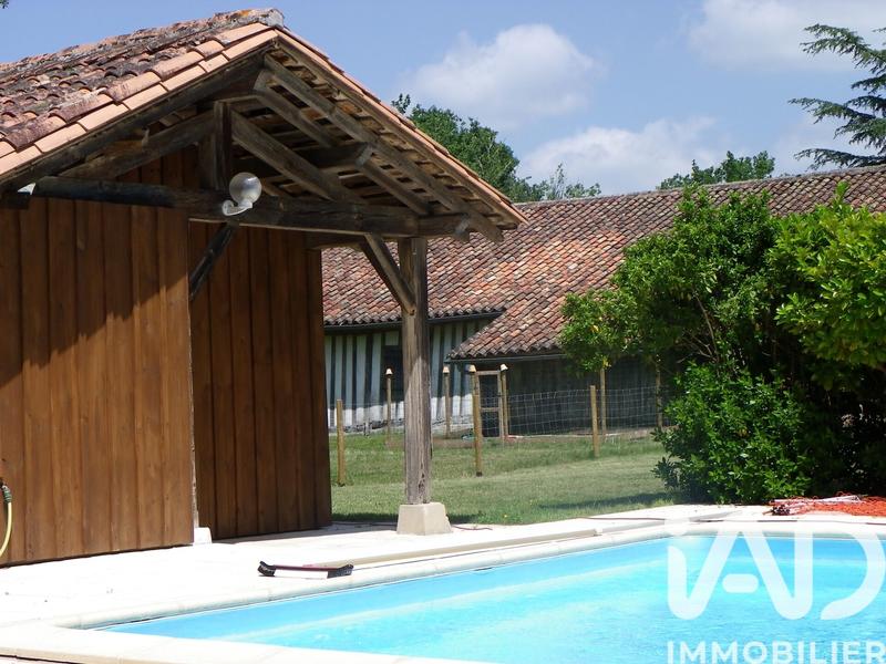 Ferme - 170 m² - 8 pièces