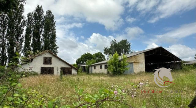 Ferme - 1 000 m² - 2 pièces