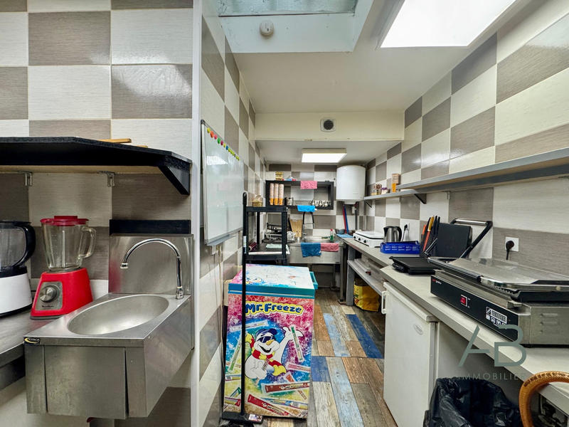 Local commercial - 65 m²