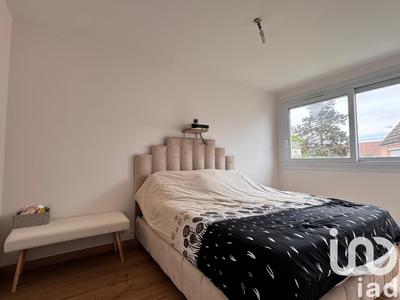 Maison - 97 m² - 5 pièces