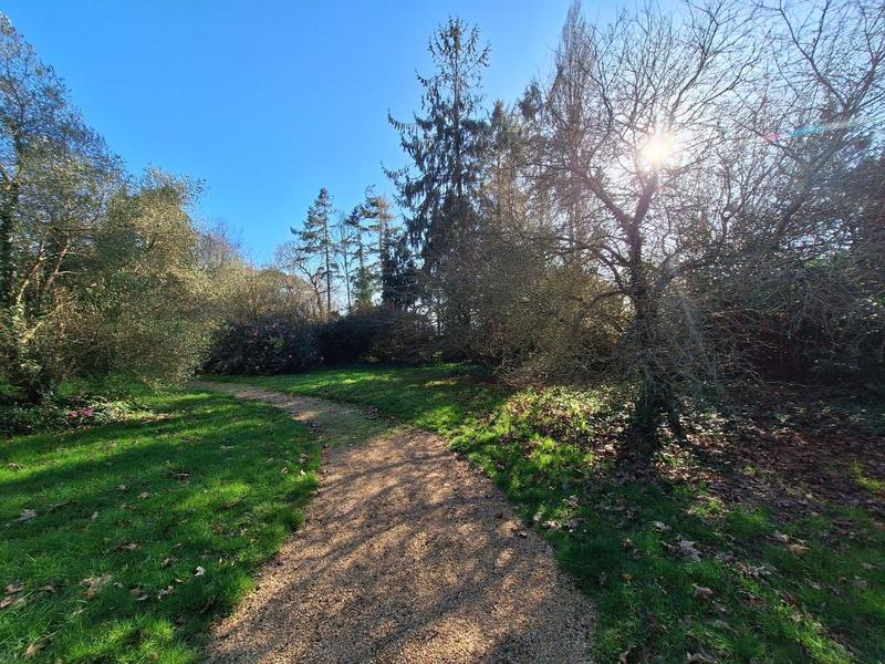 Propriété - 277 m² - 9 pièces