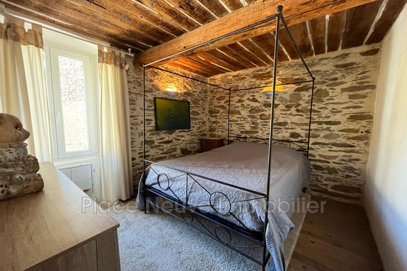 Maison en pierre - 105 m² - 5 pièces