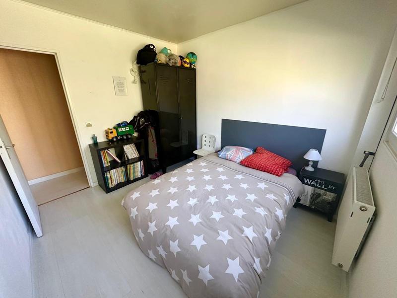 Appartement - 94 m² - 5 pièces