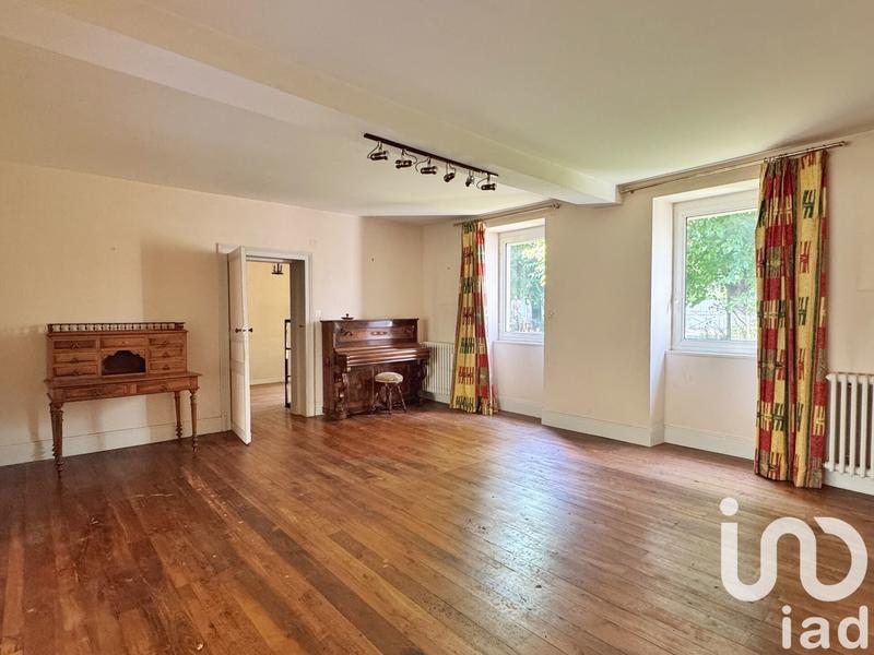 Maison - 272 m² - 10 pièces