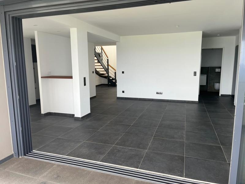 Appartement - 115 m² - 4 pièces