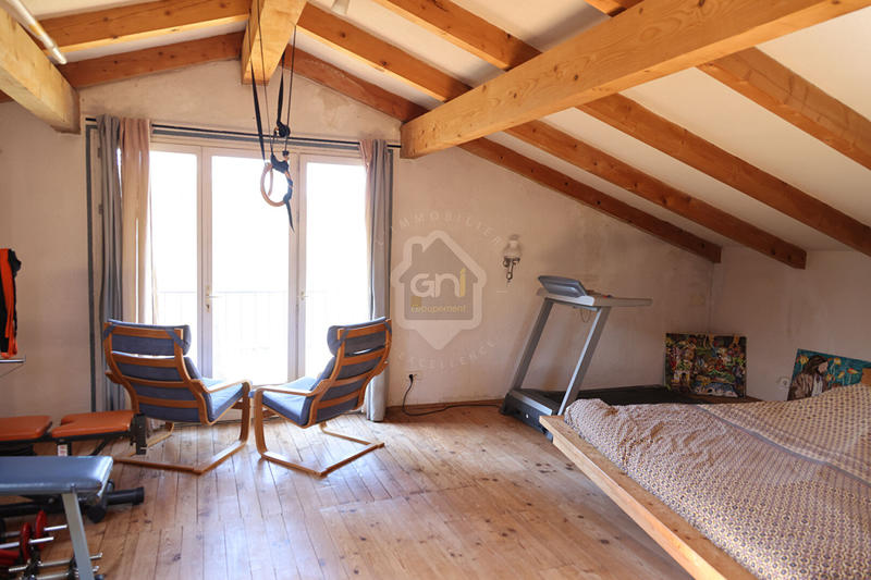 Maison - 175 m² - 6 pièces