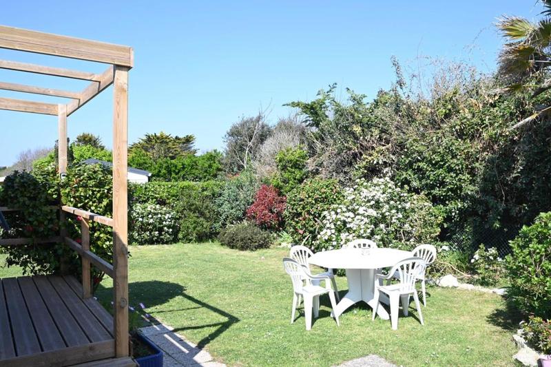 Terrain de loisirs - 300 m²