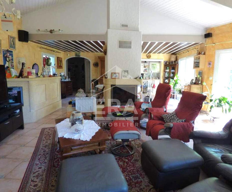 Maison - 168 m² - 6 pièces