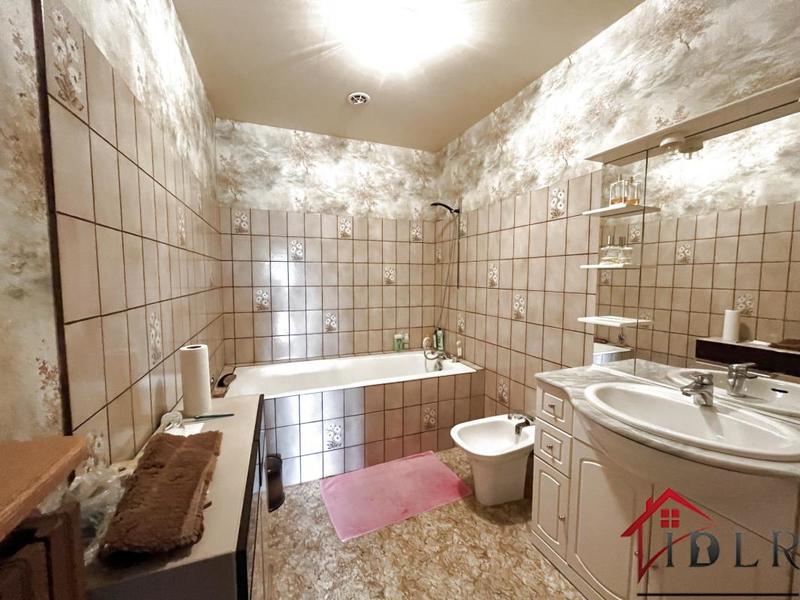 Propriété - 154 m² - 7 pièces