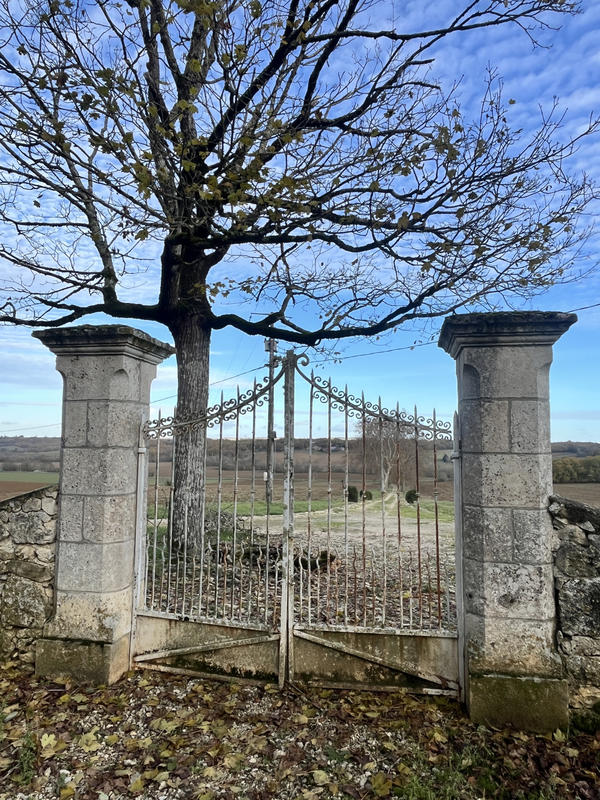 Maison - 280 m² - 7 pièces