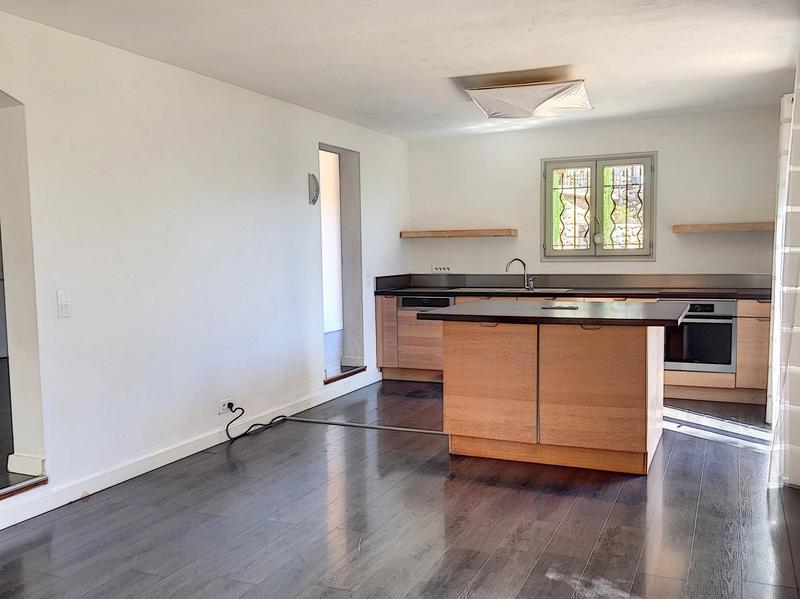 Villa - 209 m² - 5 pièces