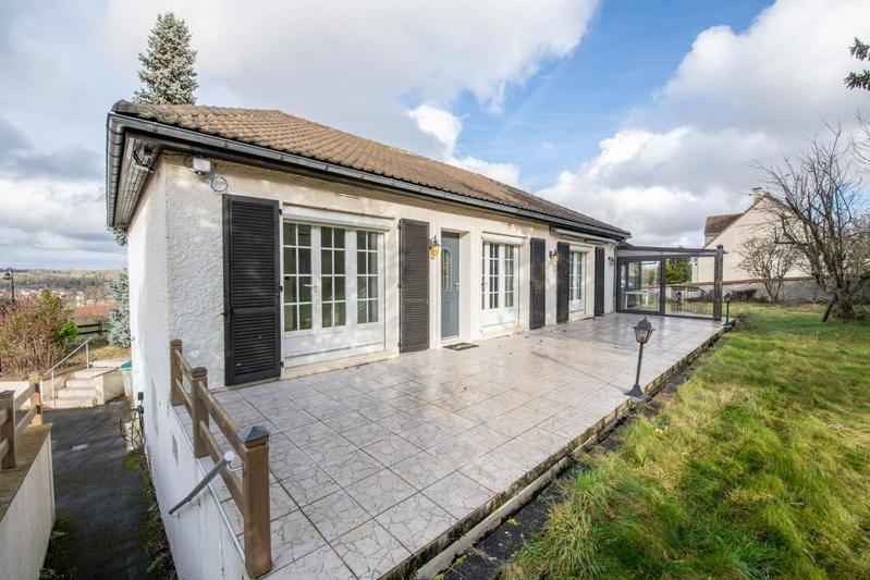 Maison - 111 m² - 5 pièces