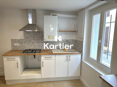 Maison traditionnelle - 71 m² - 3 pièces