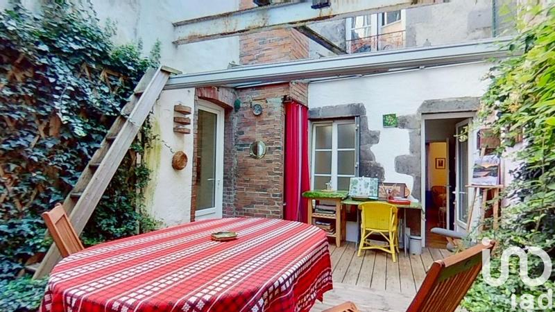 Maison de ville - 213 m² - 5 pièces