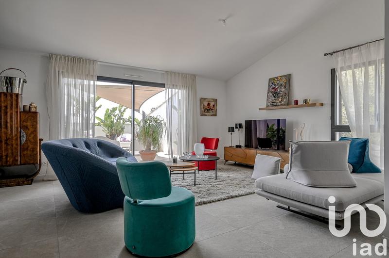 Appartement - 125 m² - 5 pièces