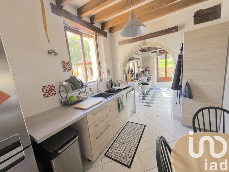 Maison - 252 m² - 10 pièces