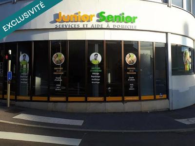 Bureau - 67 m² - 4 pièces