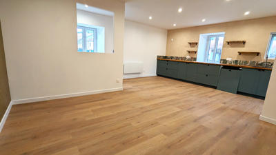 Maison - 80 m² - 3 pièces