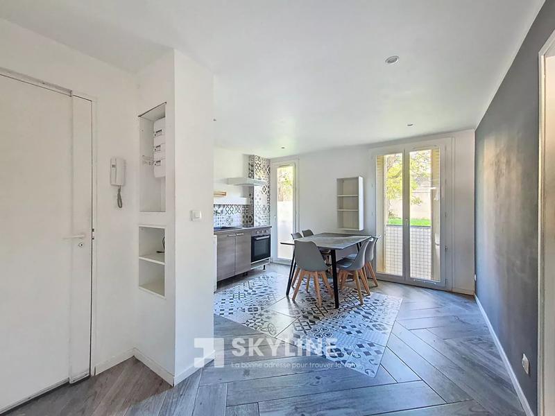 Appartement - 50 m² - 4 pièces