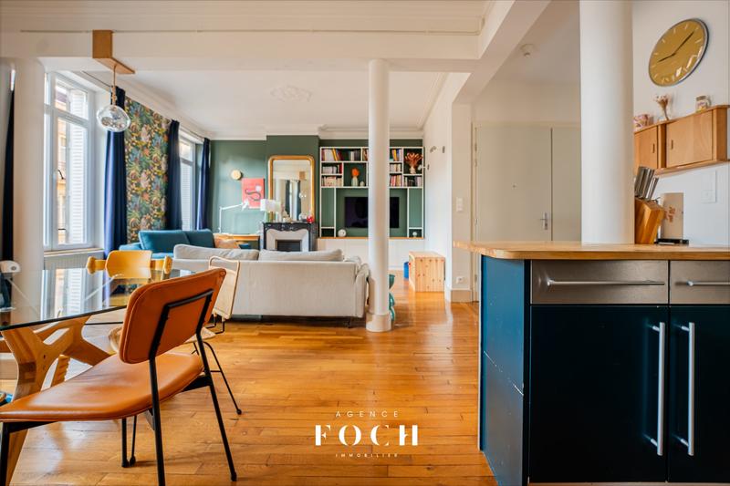 Appartement - 85 m² - 4 pièces