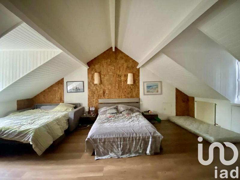 Maison - 175 m² - 7 pièces