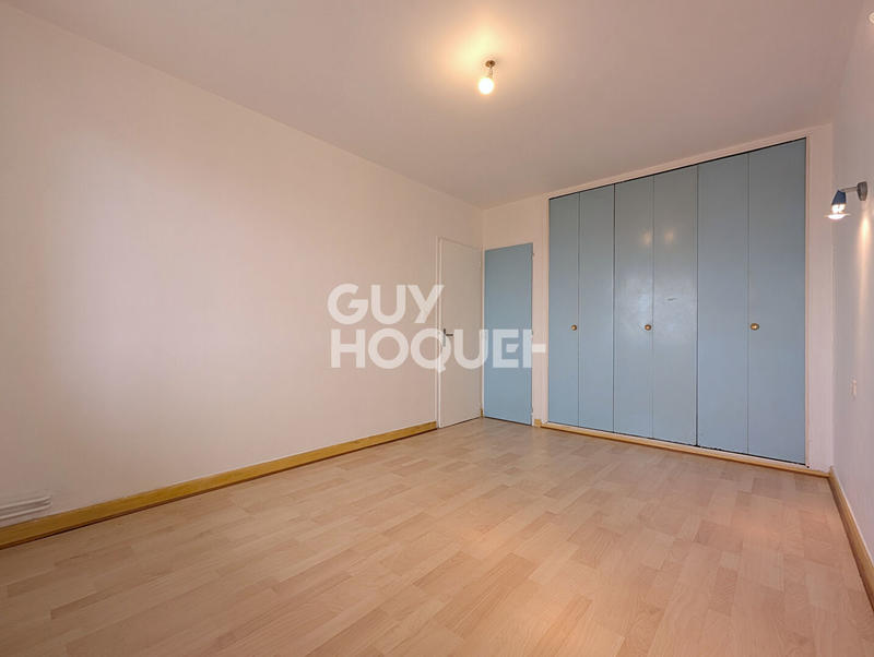 Appartement - 94 m² - 5 pièces