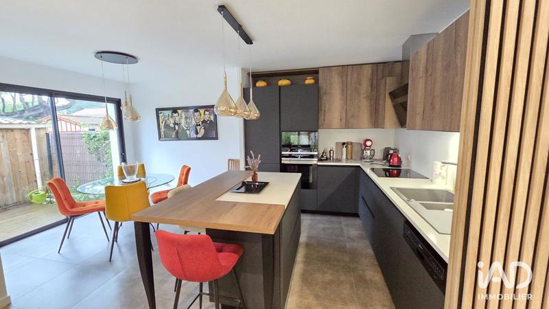 Maison - 103 m² - 4 pièces