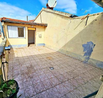 Immeuble - 200 m² - 6 pièces