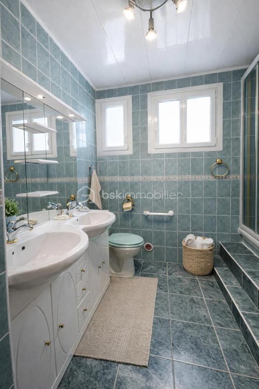 Maison traditionnelle - 80 m² - 5 pièces