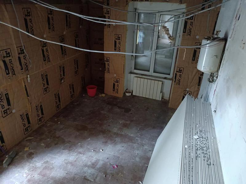 Appartement - 81 m² - 7 pièces