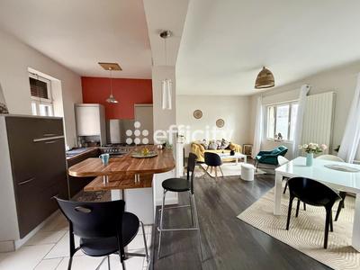 Maison - 134 m² - 5 pièces